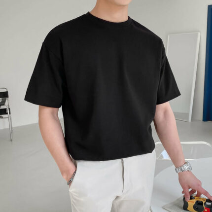 Lockeres einfarbiges T-Shirt für Herren