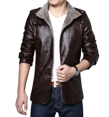 Koreanische dicke, schmale Lederjacke