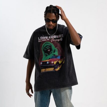 Gewaschenes und getragenes lockeres kurzärmeliges T-Shirt mit Retro-Straßendruck für Männer