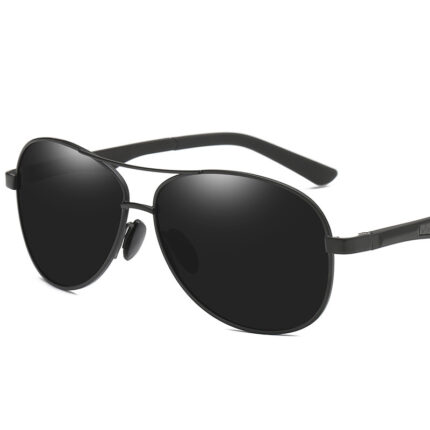 Sonnenbrille für Männer beim Fahren, UV-Schutz