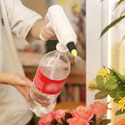 Rechargeable Electric Sprinkling Can-head Watering Sprayer Multifunctional Household