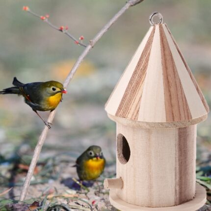 Holz im freien vogelnest