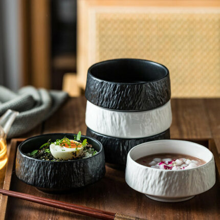 Creative Black And White Seasoning Ceramic Bowl