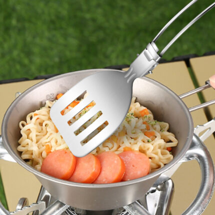 Tragbarer Klapp löffel mit Küchen utensilien aus Edelstahl