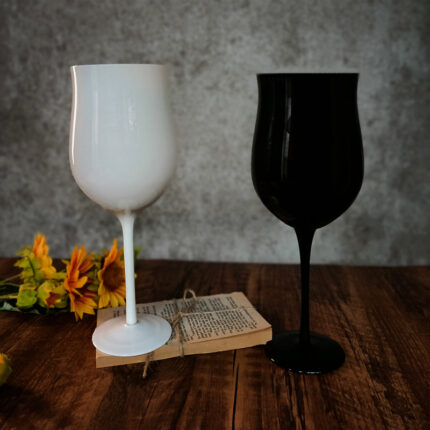Vintage Glas Schwarzer Becher Handgemachter High-End