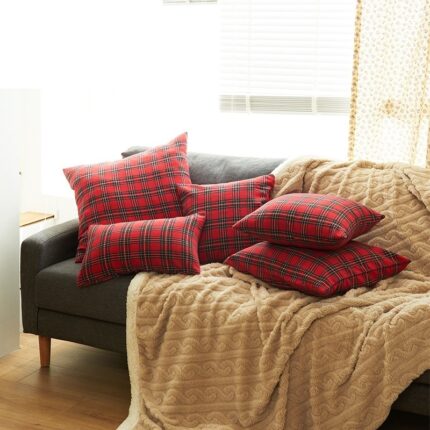 Polyester Cotton Christmas Red And Green Checkered Pillowcase Cover