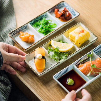 Empfohlene Dreigitter-Sushi-Keramik scheibe im kreativen Stil