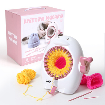 Pinguin Stricken Maschine Kommt Mit Rechner Pullover Schal Hut