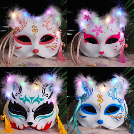 Leuchtende Feder fuchs maske Katze mit zwei Gesichtern