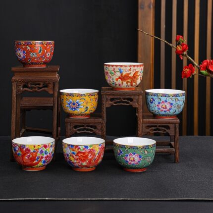Emaille Master Cup Porzellan Kung Fu Tee Set Anzug